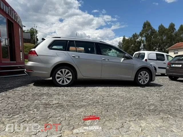 Volkswagen Golf 1.6 TDI Confortline