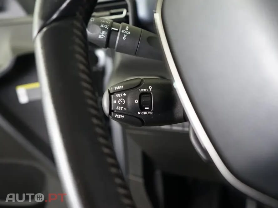 Peugeot Rifter 1.2 PureTech Allure