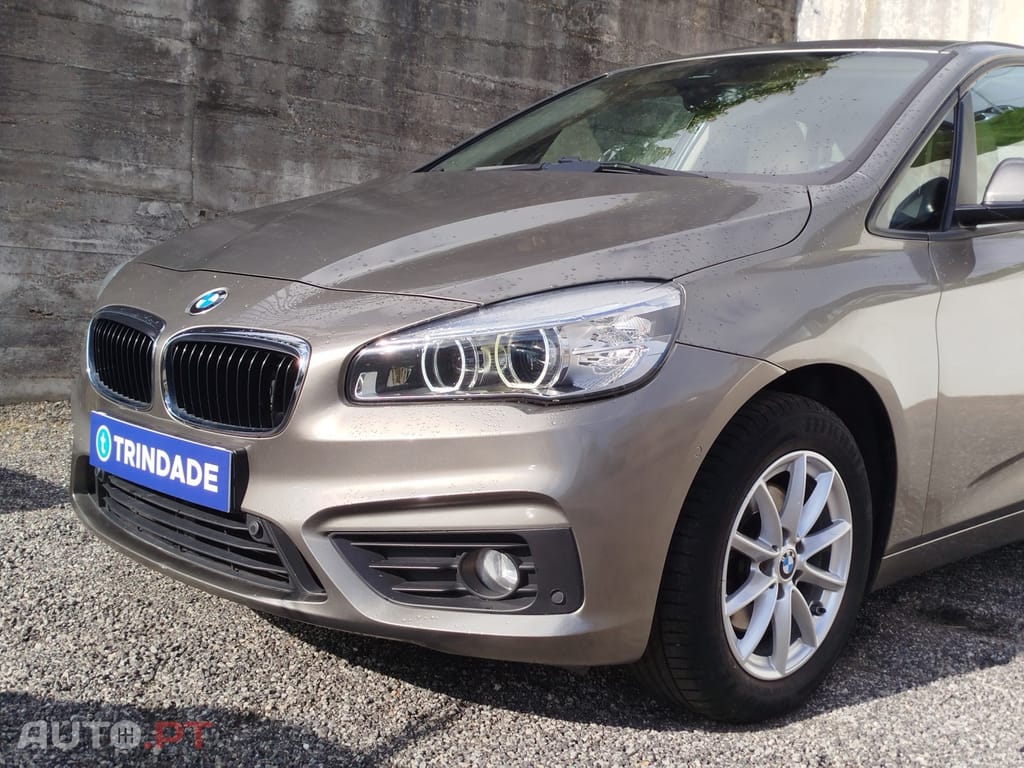 BMW 216 d Luxury Line