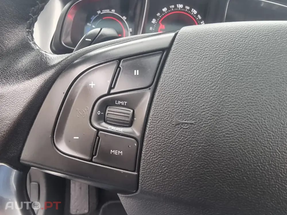 Citroen DS5 2.0 HDi Hybrid4 So Chic CMP6