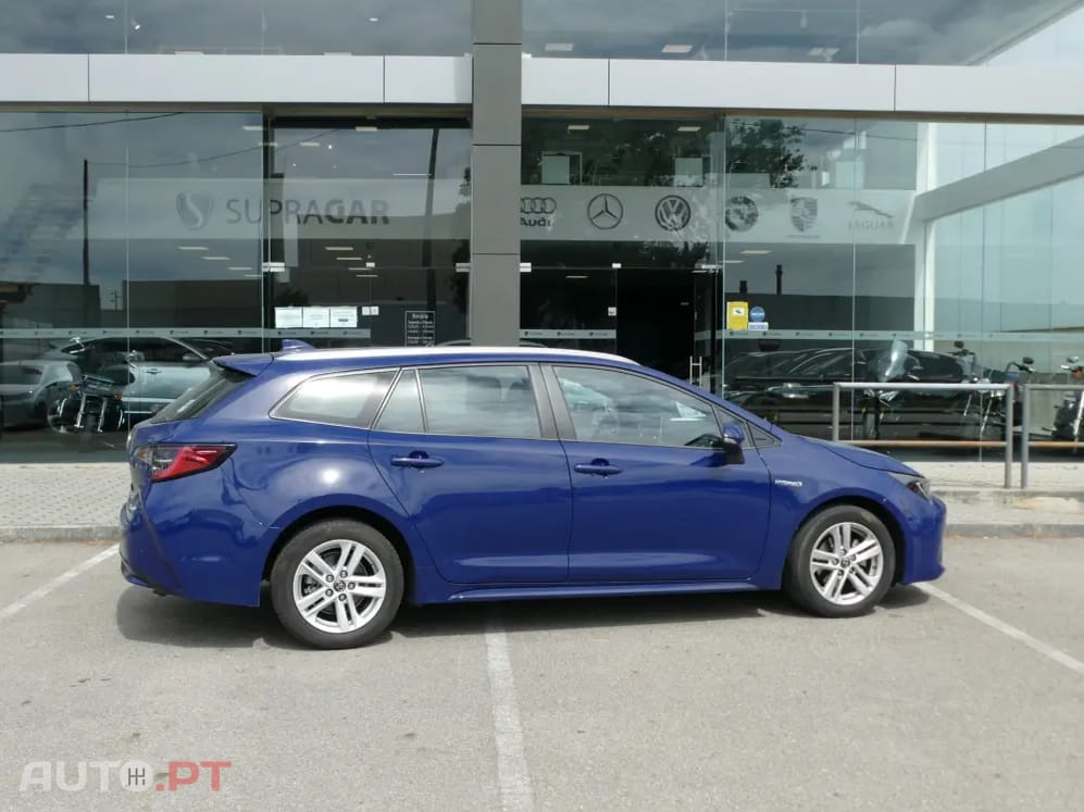 Toyota Corolla 1.8 Hybrid Active