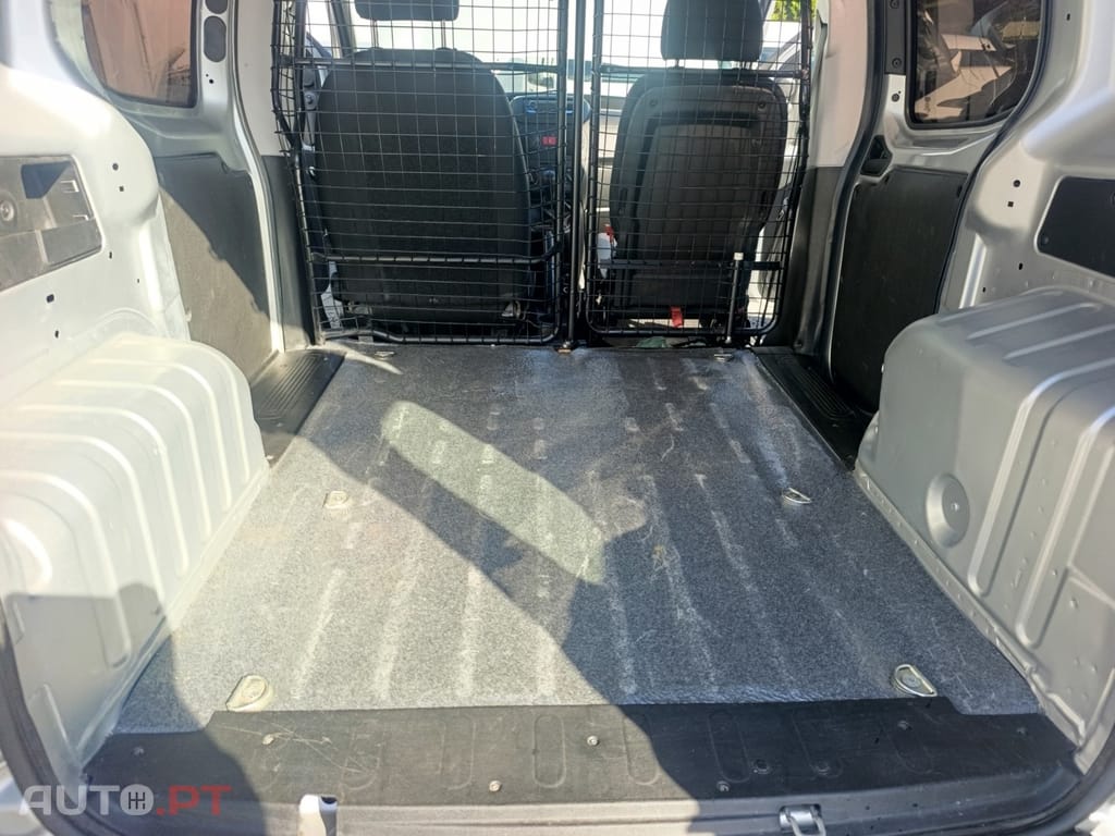 Fiat Fiorino 1.3 M-jet Adventure