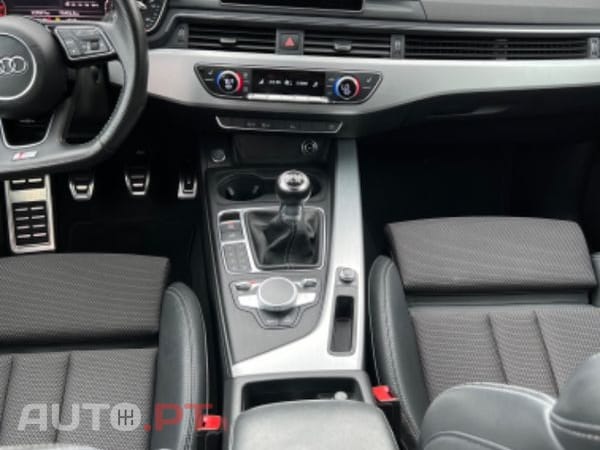 Audi A4 Avant 2.0 TDI S-line