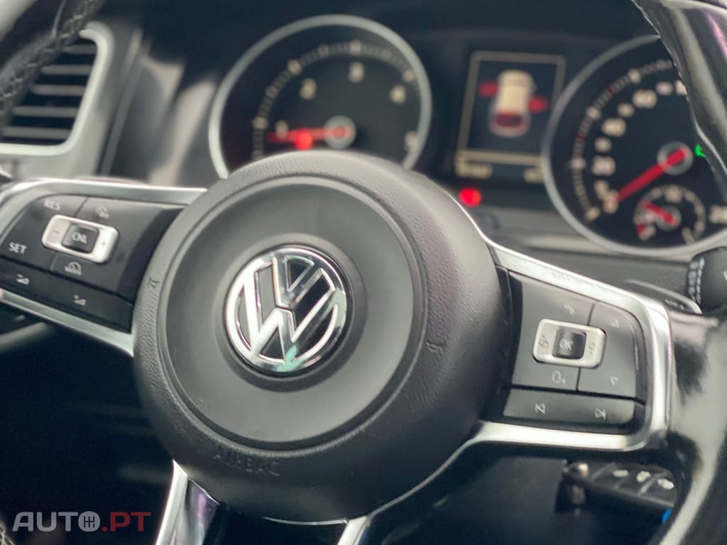 Volkswagen Golf 2.0 TDi GTD DSG