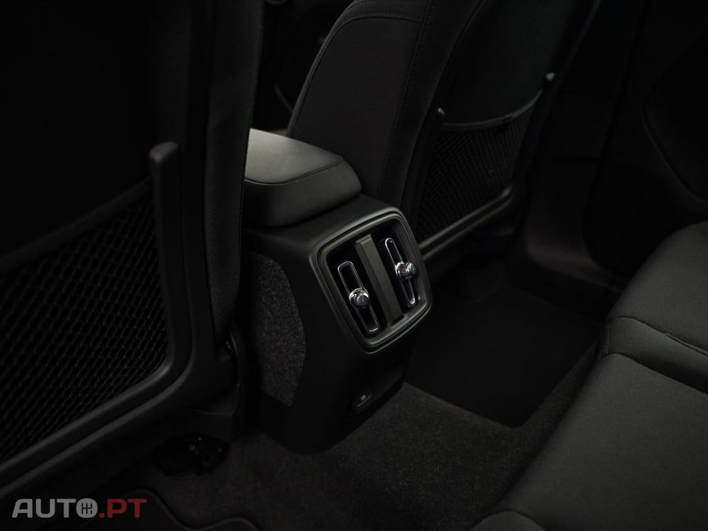 Volvo C40 Recharge Plus