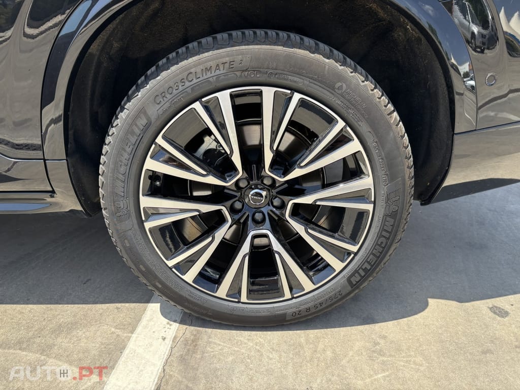 Volvo XC90 2.0 T8 PHEV Plus Bright AWD