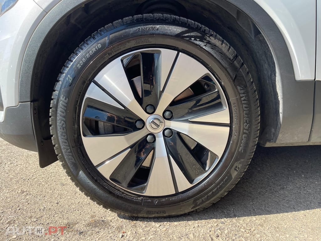 Volvo XC40 1.5 T5 PHEV Momentum