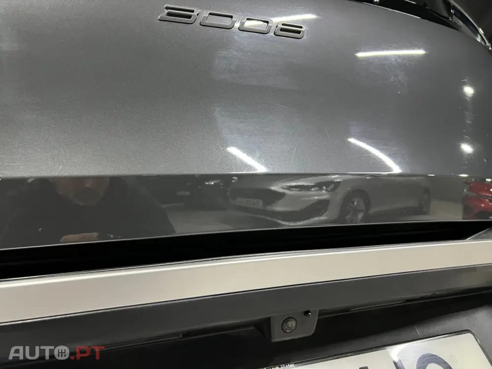 Peugeot 3008 1.2 Hybrid Allure e-DCS6