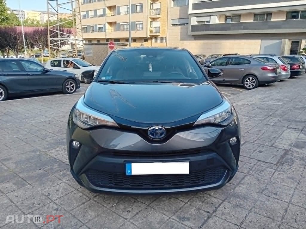 Toyota C-HR 1.8 hibrido 122cv Square Collection
