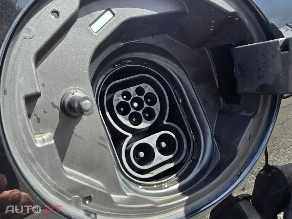 MINI Cooper Cooper SE Premium P. Resolute Edition
