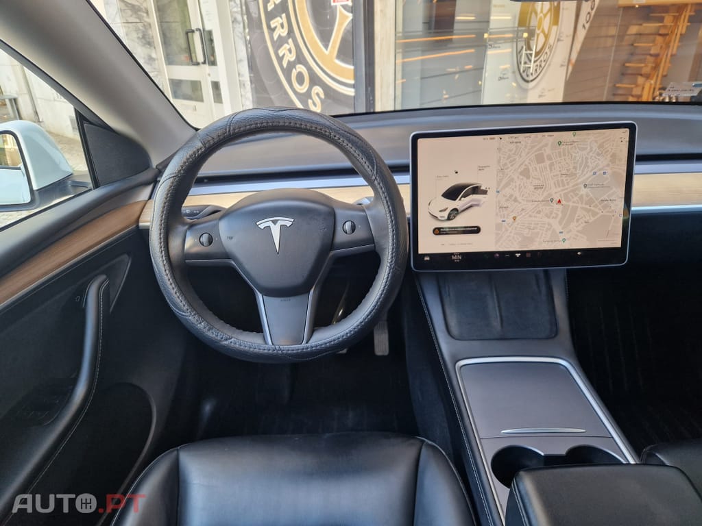 Tesla Model Y Long Range Tração Integral