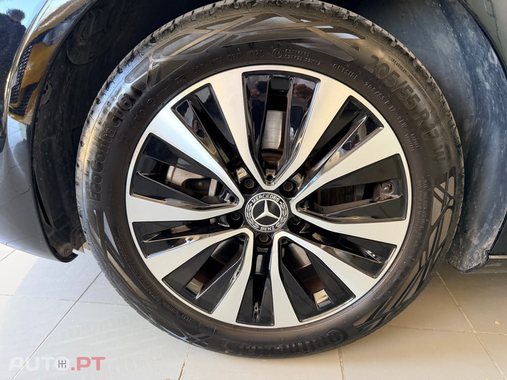 Mercedes-Benz A 250 Limousine Style Plus