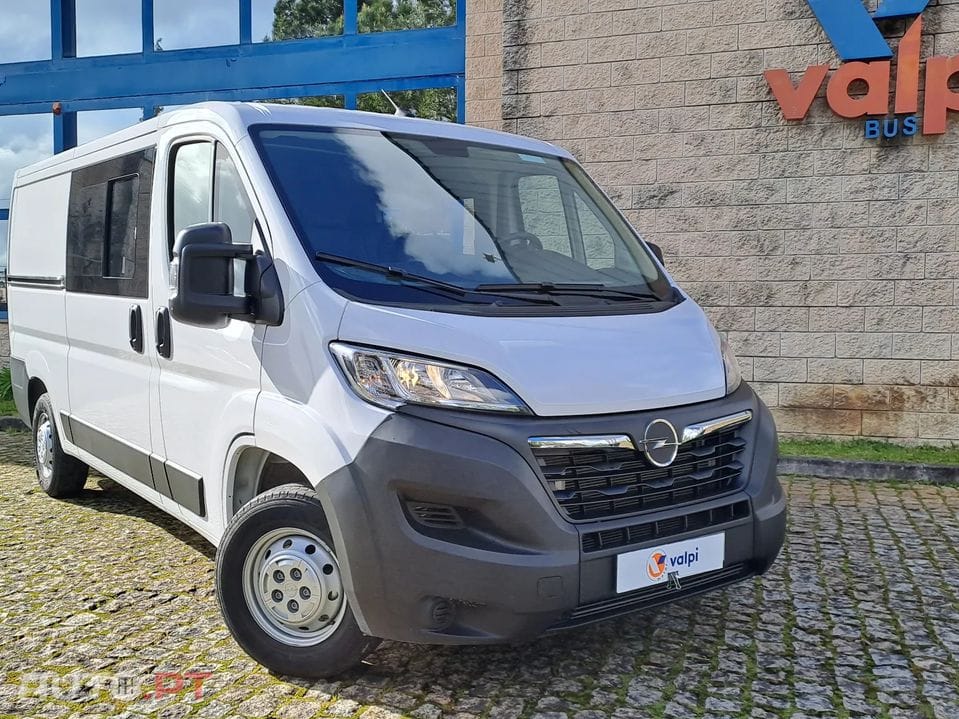 Opel Movano L2H1 3.5T 2.2 D 9 Lugares