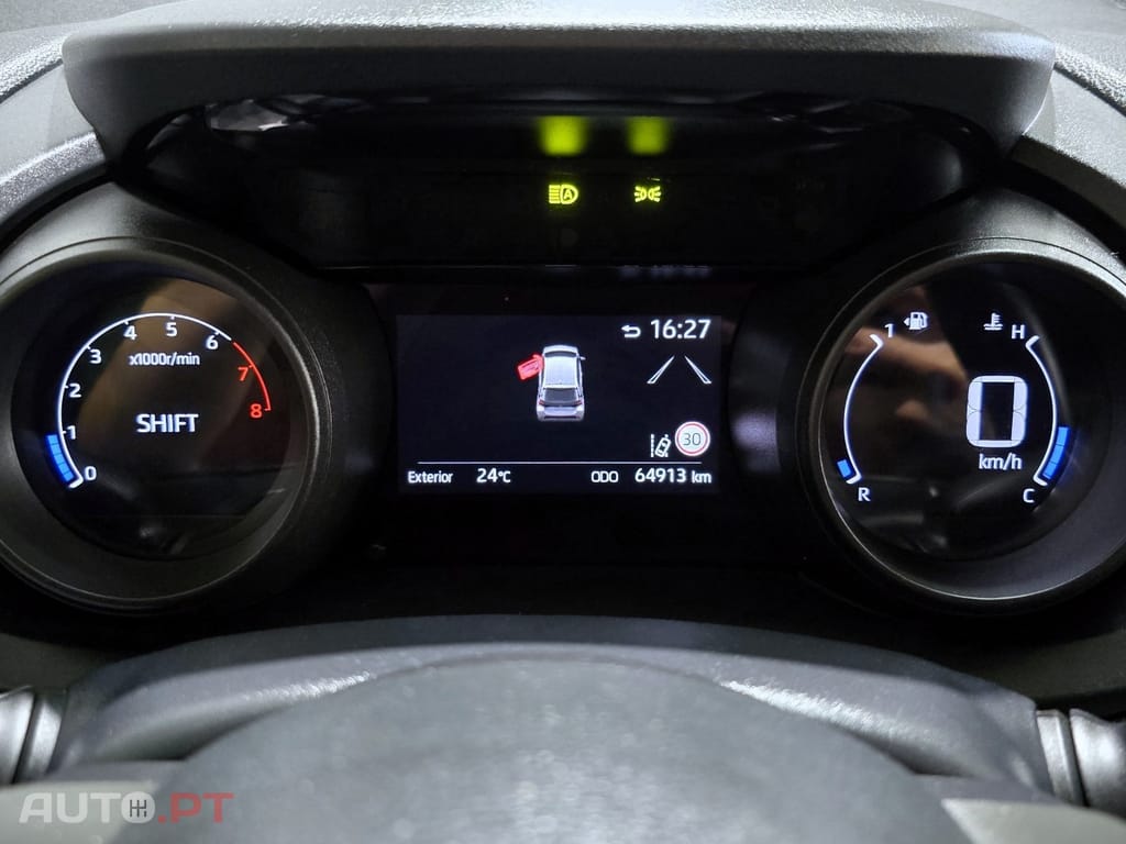 Toyota Yaris 1.0 VVT-i Exclusive
