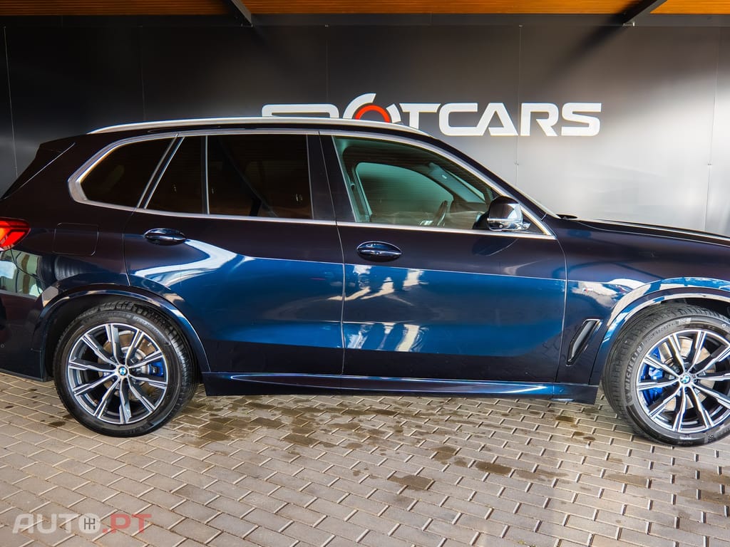 BMW X5 45 e xDrive Pack M