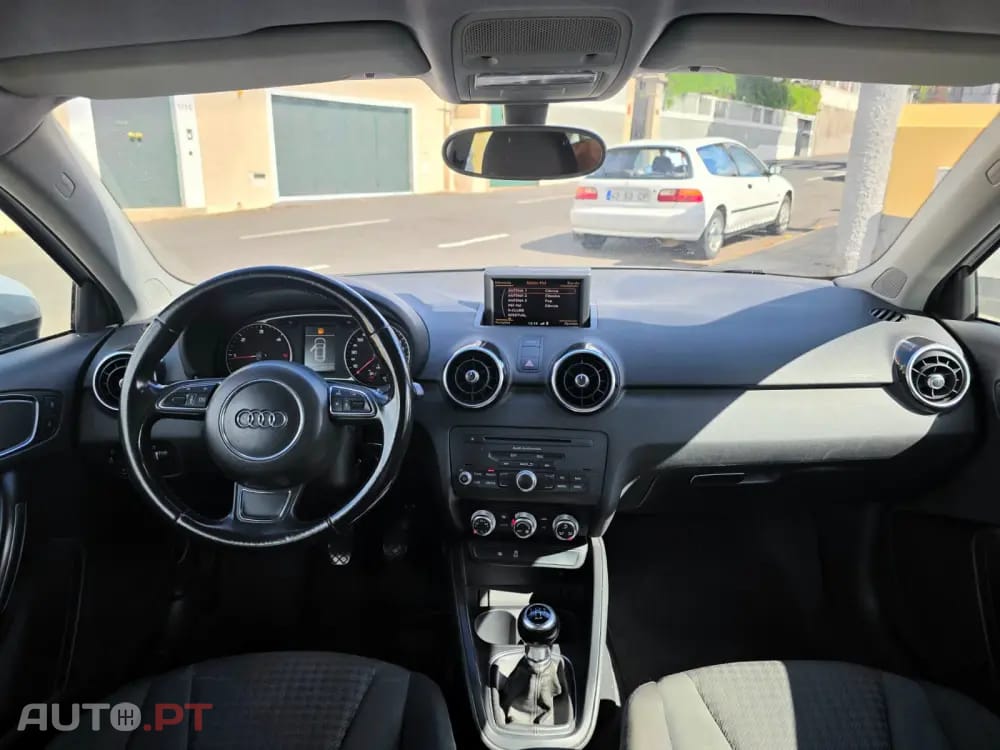 Audi A1 1.6 TDI S-line