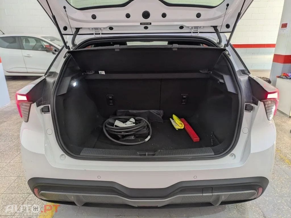 MG MG4 64 kWh Comfort
