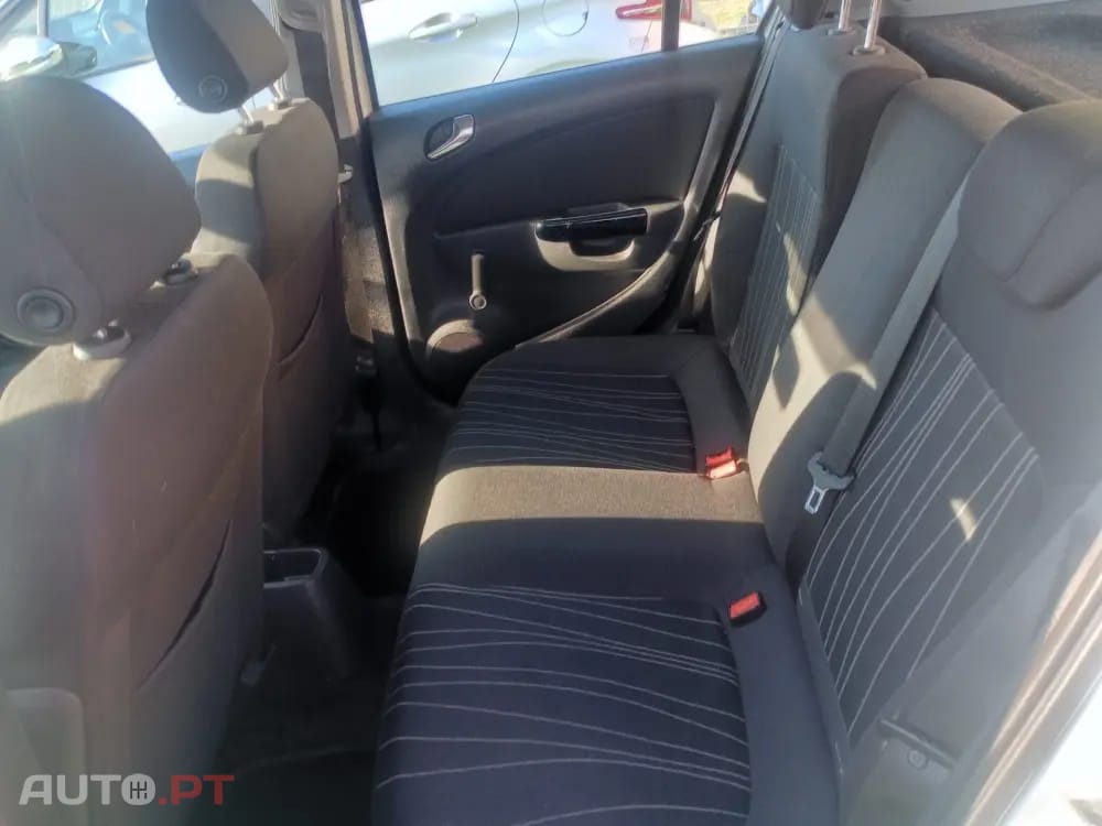 Opel Corsa 1.3 CDTI Cosmo