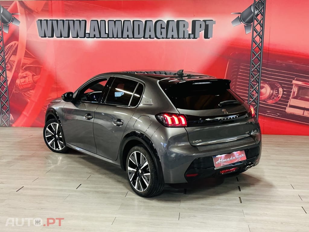 Peugeot 208 1.2 PureTech GT Line EAT8