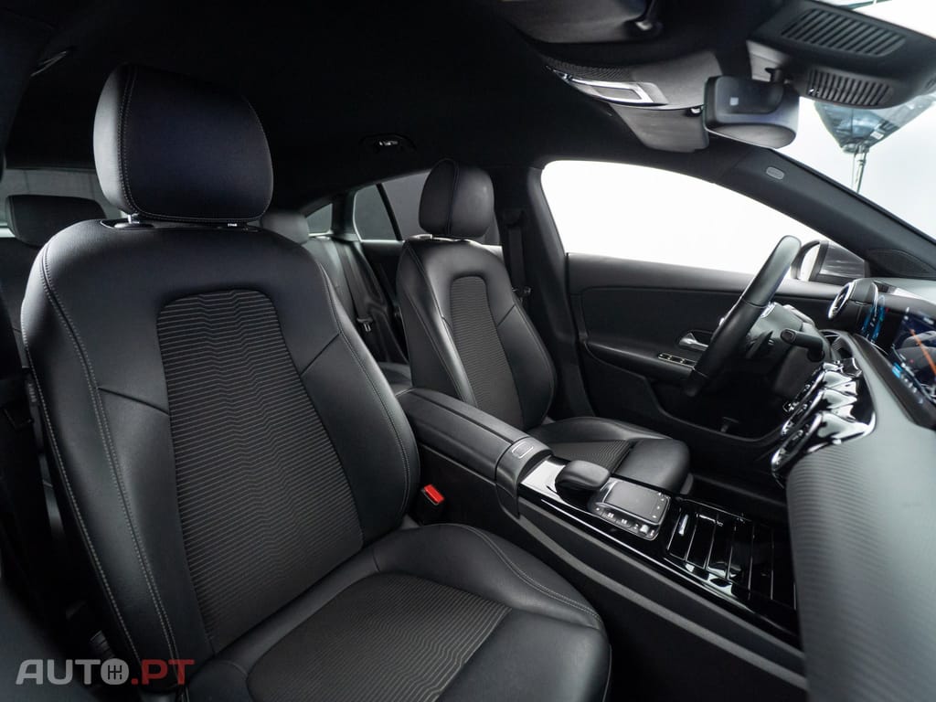 Mercedes-Benz CLA 250 e Shooting Brake Style Plus