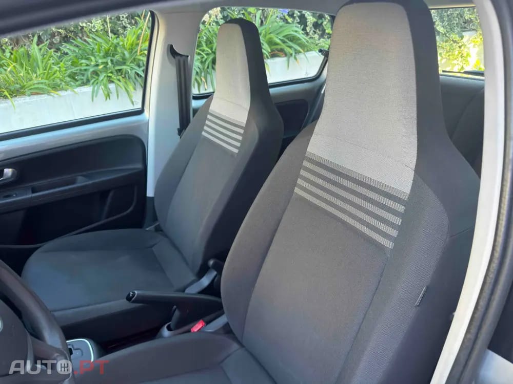 Volkswagen Up! 1.0 Move Auto