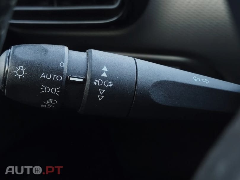 Citroen C4 Cactus 1.2 PureTech Shine EAT6