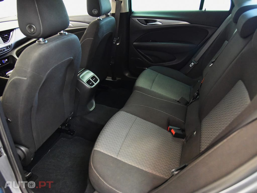 Opel Insignia 1.6 CDTi Business Edition