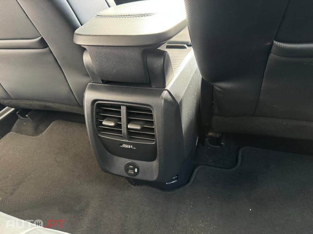 Ford Mustang Mach-E Standard