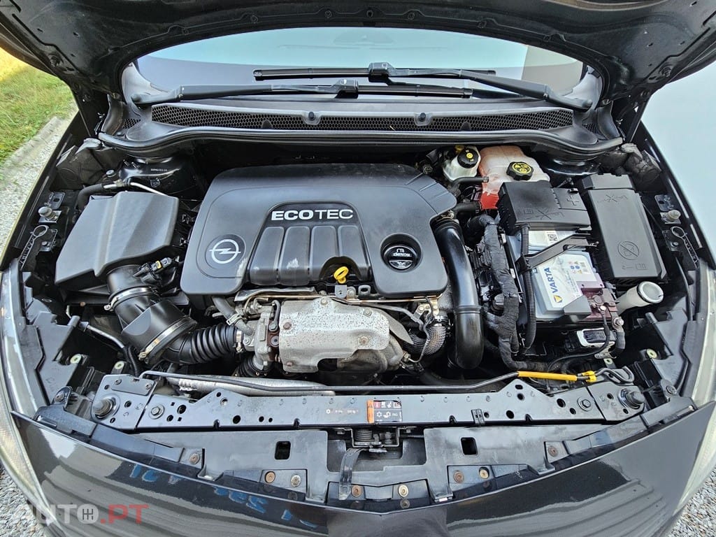 Opel Astra 1.6 CDTi Cosmo S/S J18