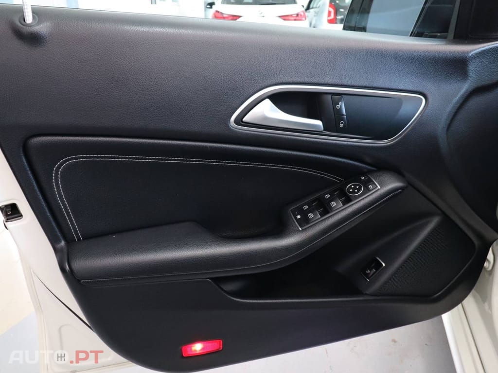 Mercedes-Benz CLA 180 (CDI) d Urban