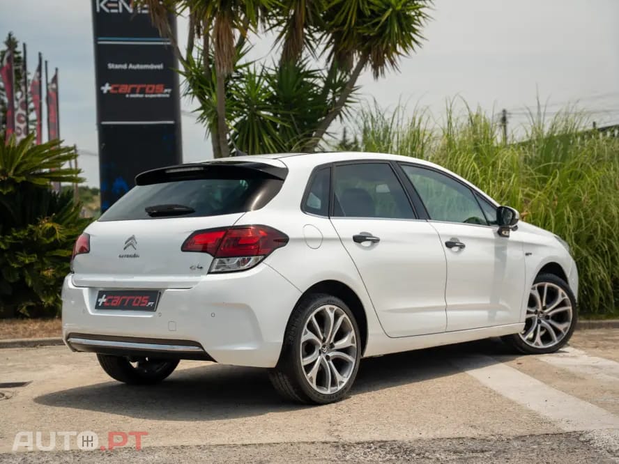Citroen C4 PureTech 130 Stop & Start Shine