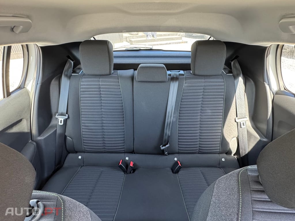 Peugeot E-208 50 kWh Active Pack