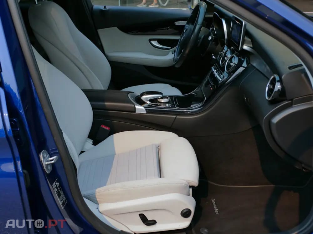 Mercedes-Benz C 300 h Avantgarde+
