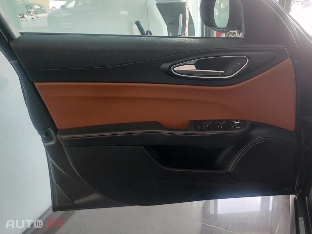 Alfa Romeo Giulia 2.2 D 