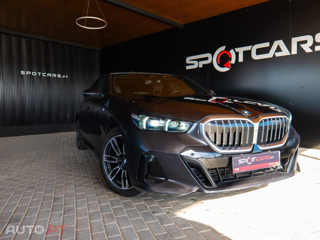 BMW 520 d Pack Desportivo M