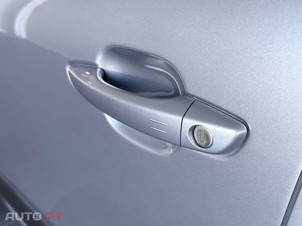 Citroen C4 1.2 PureTech Max EAT8