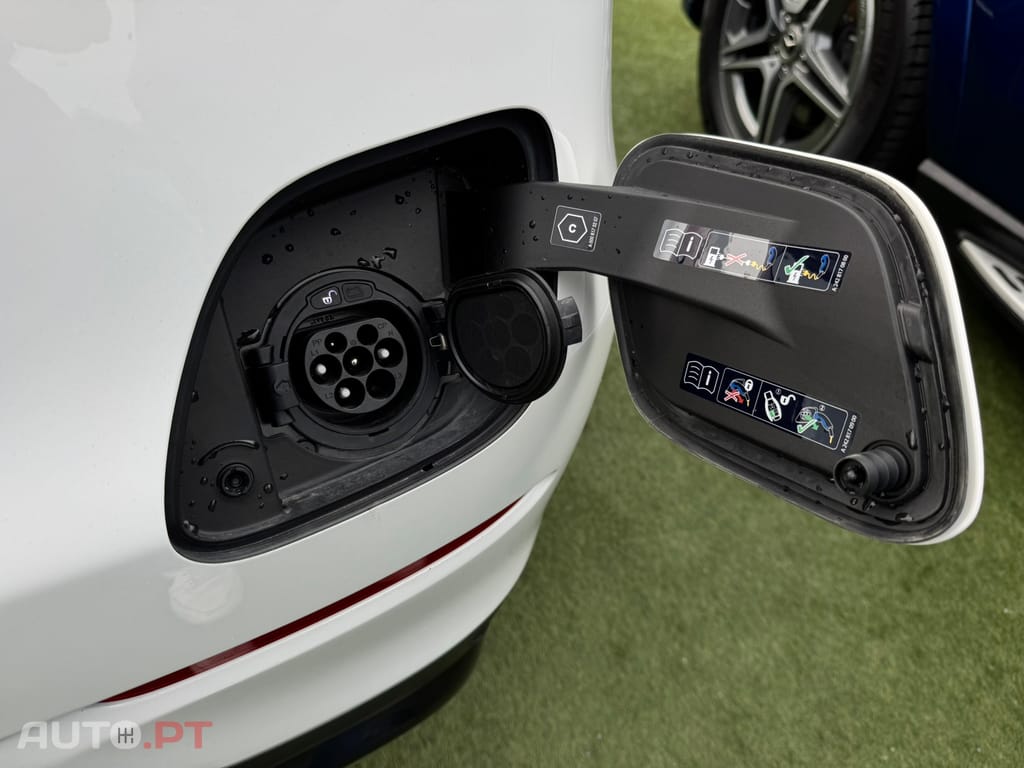 Mercedes-Benz GLC 300 e Coupé 4Matic