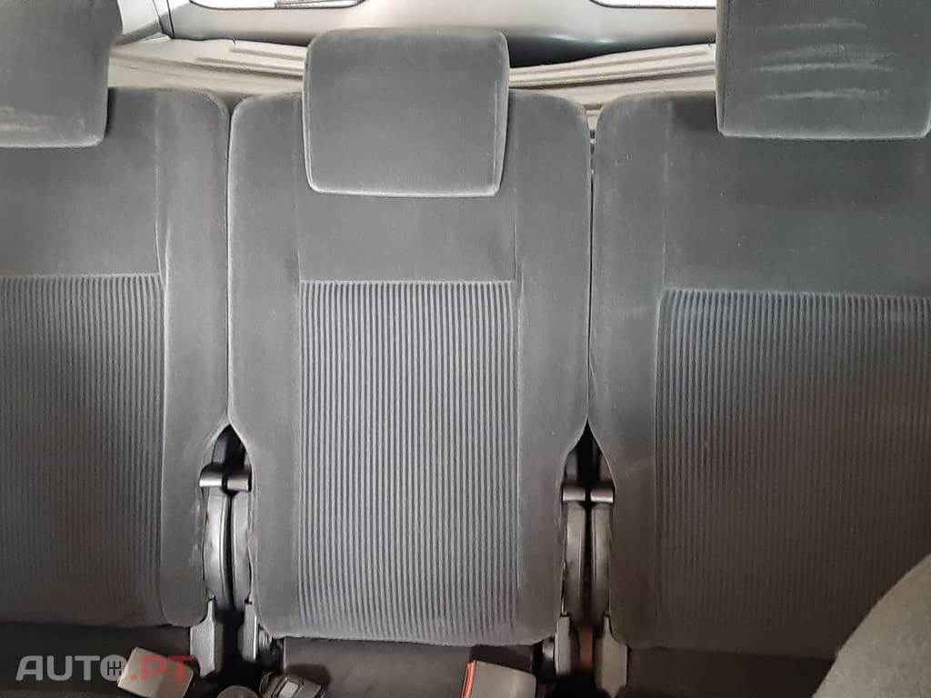 Ford Focus C-Max Ghia 1.6 TDCI 110 CV