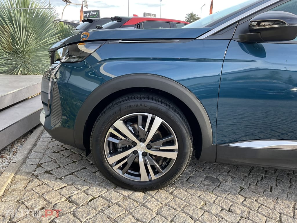 Peugeot 3008 1.2 PureTech Allure