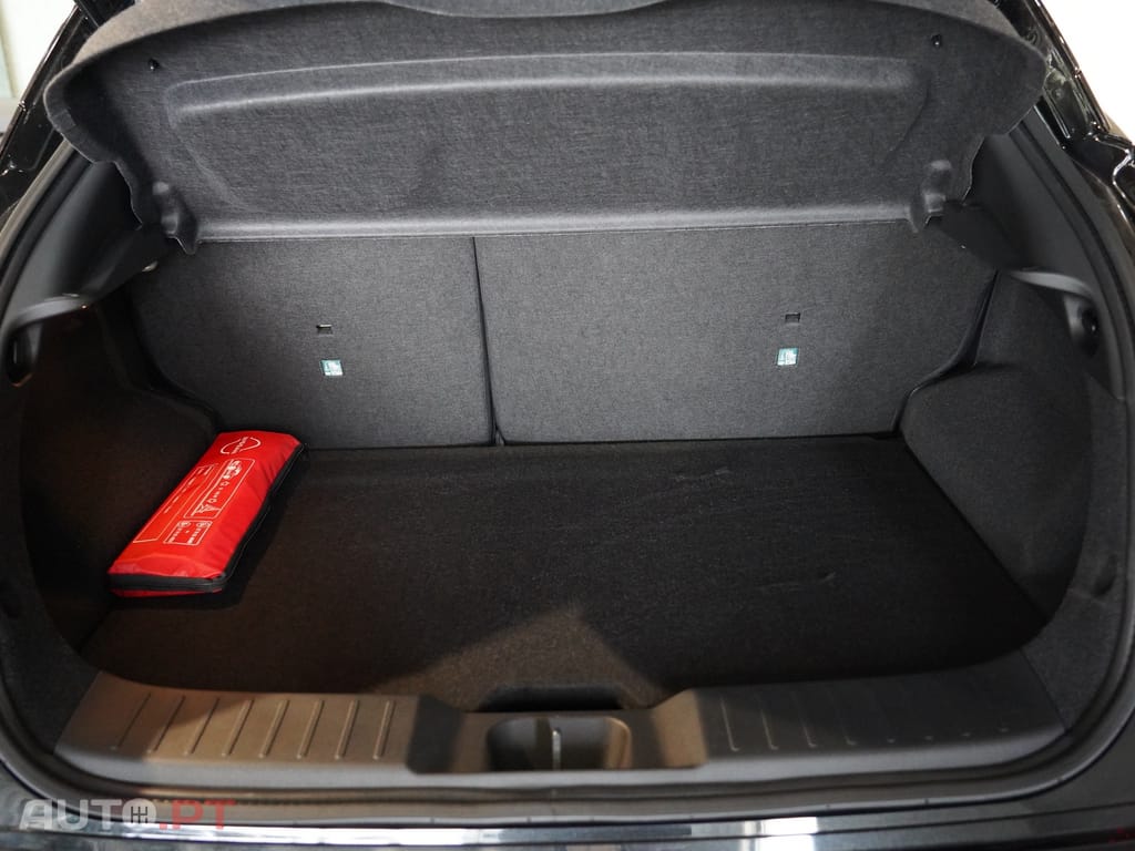 Nissan Juke 1.0 DIG-T N-Connecta DCT