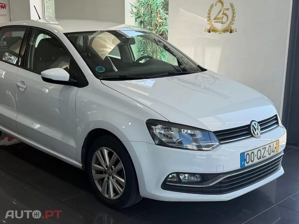Volkswagen Polo 1.0 Confortline
