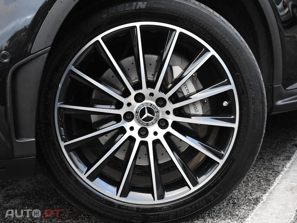 Mercedes-Benz GLC 300 de 4Matic AMG Line