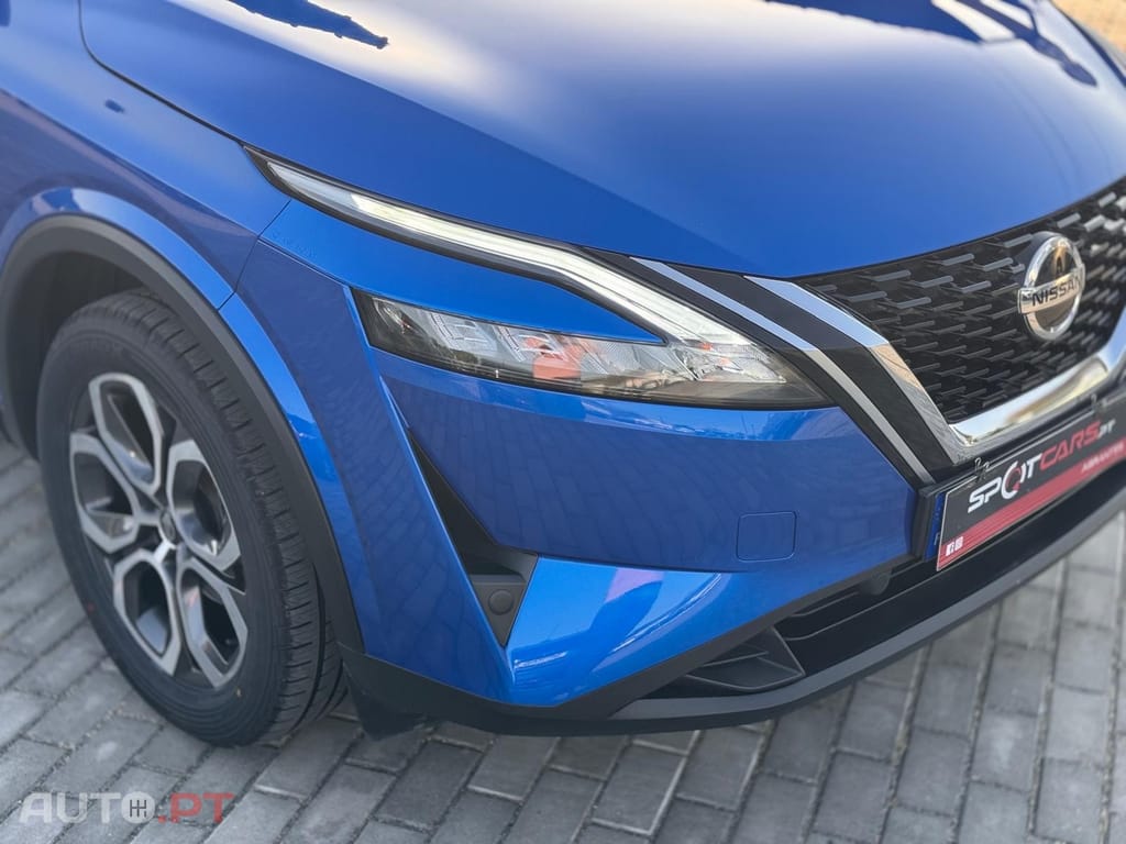 Nissan Qashqai 1.3 DIG-T N-Connecta LED+SKY