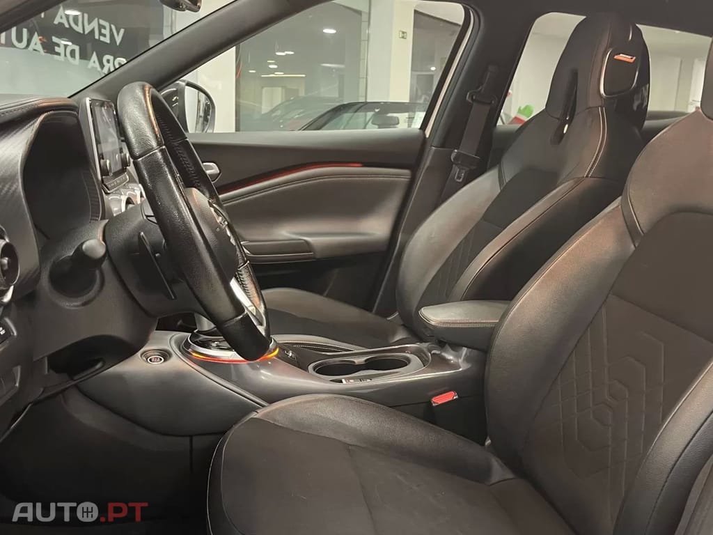 Nissan Juke 1.0 DIG-T N-Design C.Two Tone B.DCT