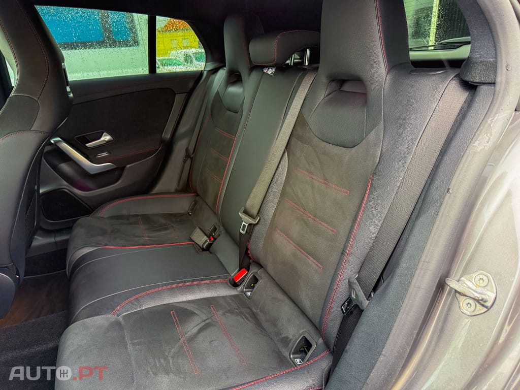 Mercedes-Benz CLA 220 d Shooting Brake AMG Line Aut.