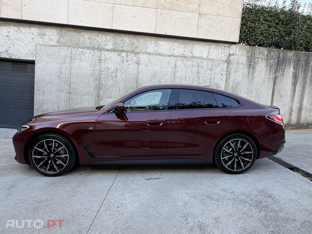 BMW i4 eDrive40 Pack Desportivo M