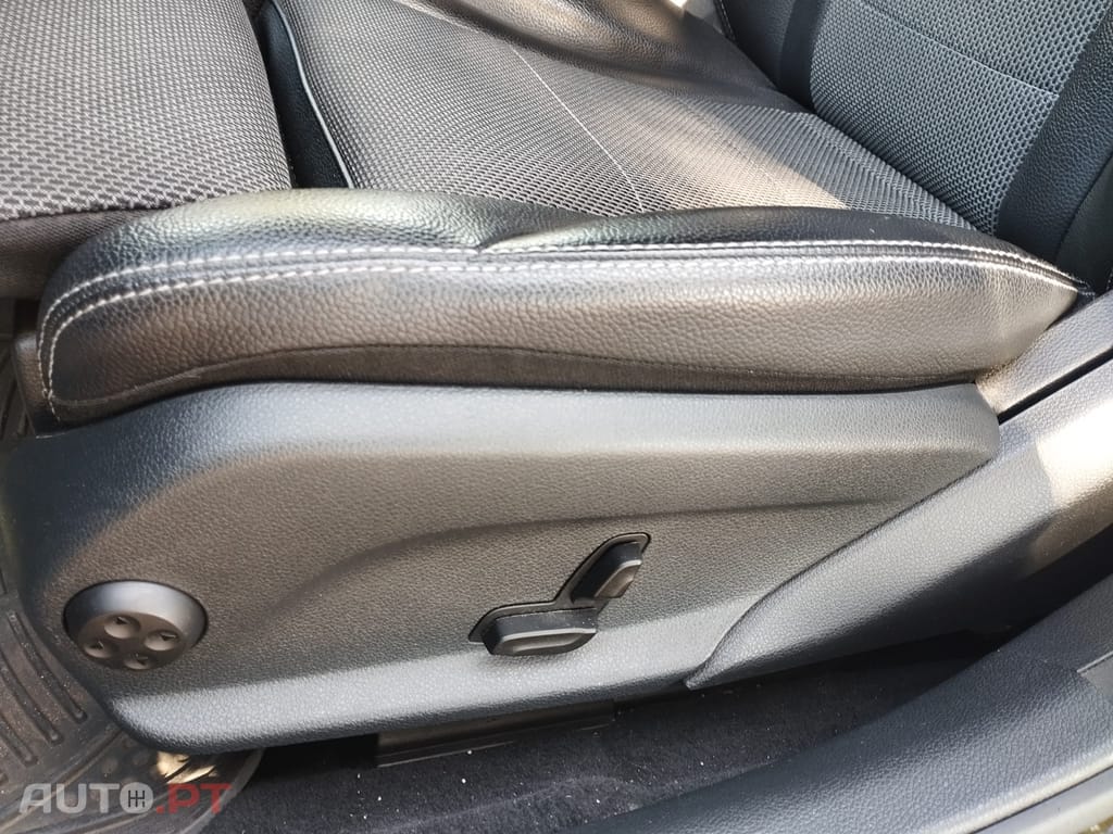 Mercedes-Benz C 350 C350 e Hibrido