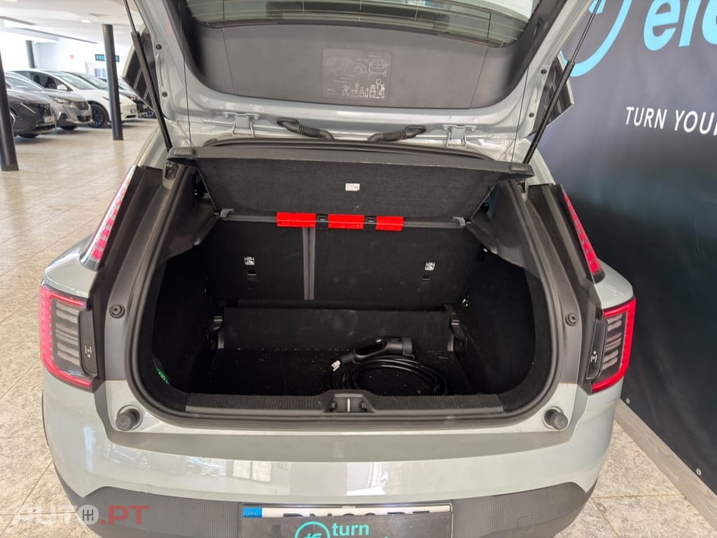 Volvo EX30 51 kWh Single Motor Core