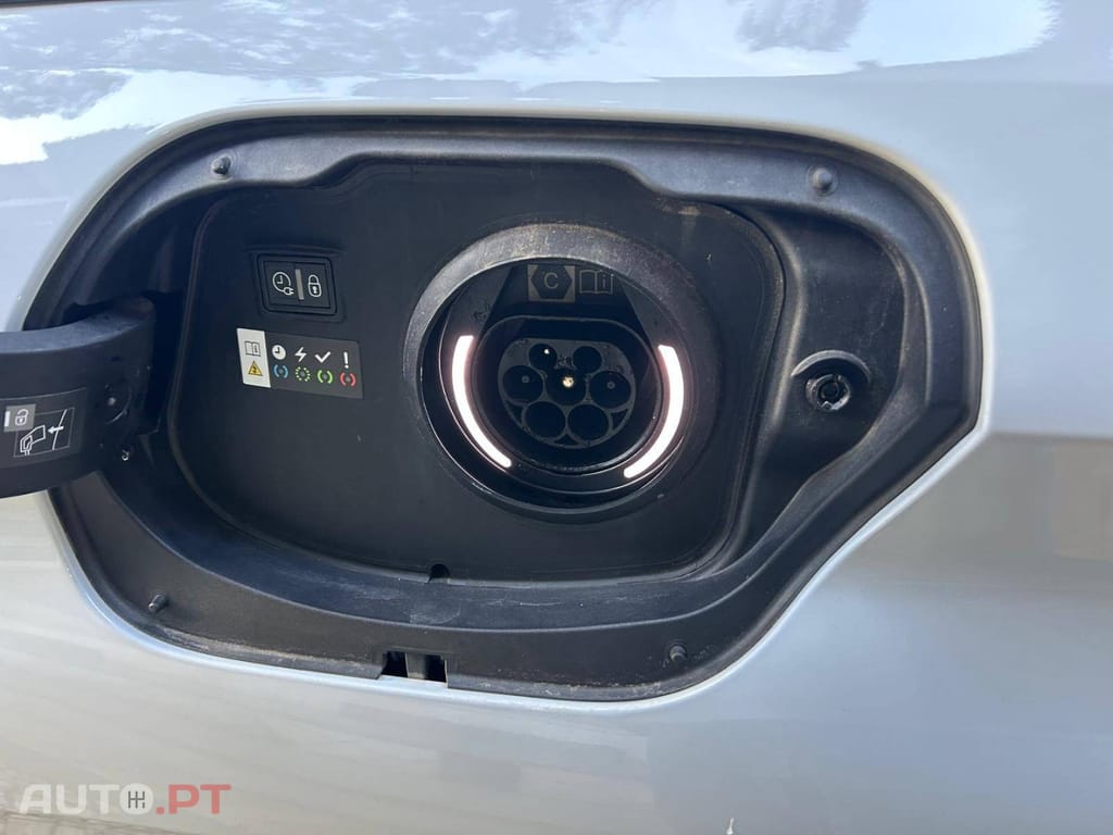 Peugeot 308 SW 1.6 Hybrid GT e-EAT8