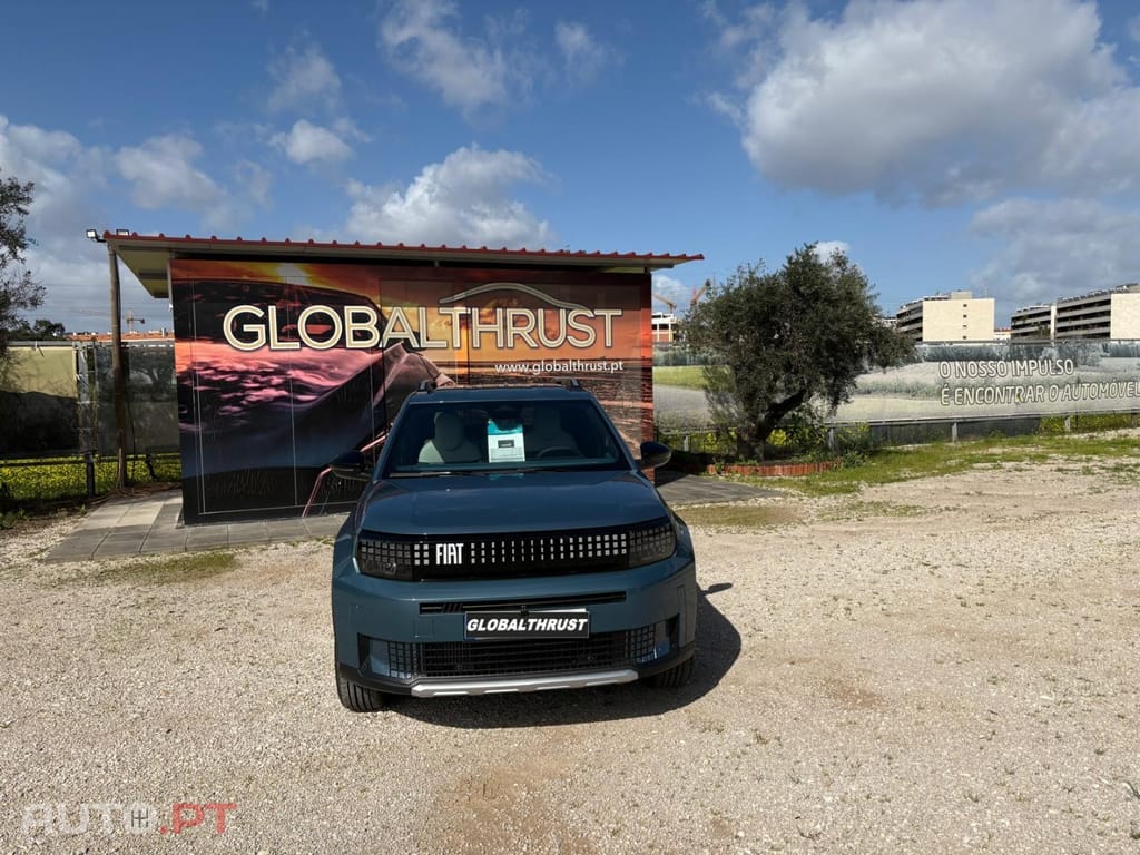 Fiat Grande Panda 1.2 Hybrid La Prima eDCT